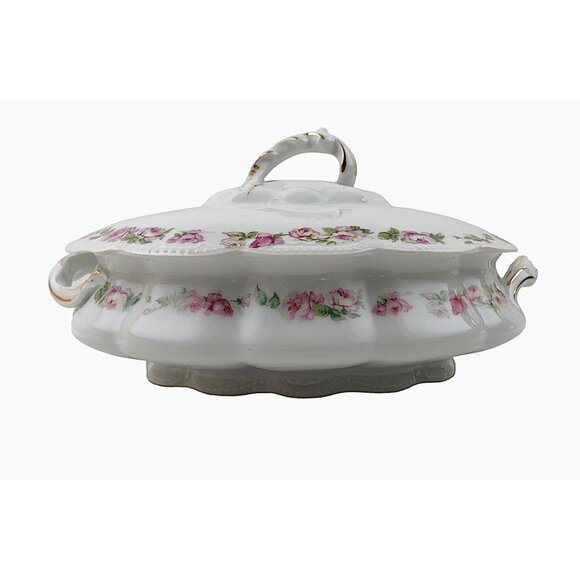 Limoges Covered Vegetable Bowl Pink Flowers Gold Accents Austria Scalloped Edge - Picture 1 of 12